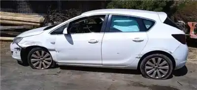 Здавання транспортного засобу opel astra j (p10) 1.6 (68) року 2010 потужний a 16 xer