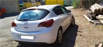 Здавання транспортного засобу opel astra j (p10) 1.6 (68) року 2010 потужний a 16 xer