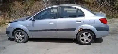 Veículo de Sucata kia rio (jb) 1.5 crdi do ano 2005 alimentado d4fa