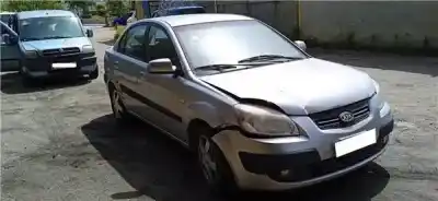 Veículo de Sucata kia rio (jb) 1.5 crdi do ano 2005 alimentado d4fa