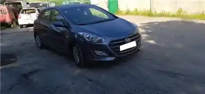 Veicolo di demolizione hyundai i30 (fd) 1.6 crdi dell'anno 2015 alimentato d4fb