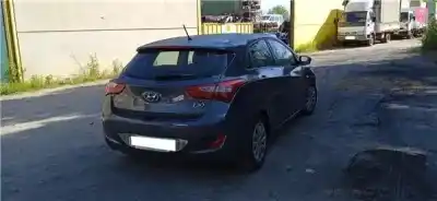 Veicolo di demolizione hyundai i30 (fd) 1.6 crdi dell'anno 2015 alimentato d4fb