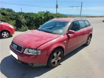 Sloopvoertuig audi a4 avant (8e) 1.8 t van het jaar 2003 aangedreven bfb