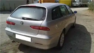 Veículo de Sucata alfa romeo alfa 156 (116) 1.9 jtd 16v distinctive do ano 2003 alimentado 192 a5.000