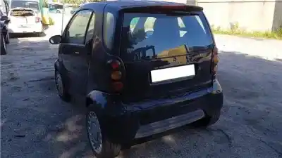 Veicolo di demolizione smart micro compact car 600 dell'anno 2001 alimentato g13