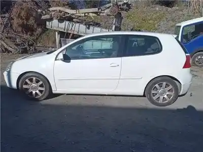 Verschrottungsfahrzeug volkswagen golf v (1k1) 1.9 tdi des jahres 2004 angetrieben bkc