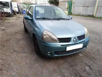 Здавання транспортного засобу renault   року 2005 потужний 