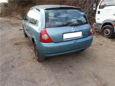 Здавання транспортного засобу renault   року 2005 потужний 