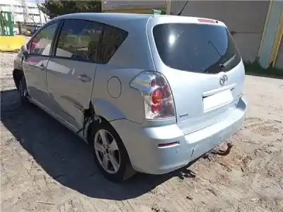 Sloopvoertuig toyota corolla verso (r1) 2.2 d-4d sol van het jaar 2007 aangedreven 2ad-ftv