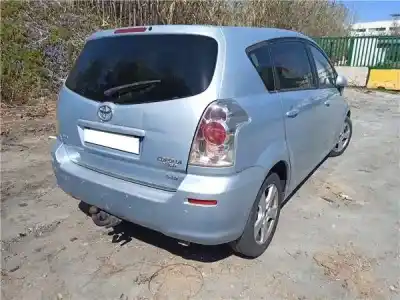 Sloopvoertuig toyota corolla verso (r1) 2.2 d-4d sol van het jaar 2007 aangedreven 2ad-ftv