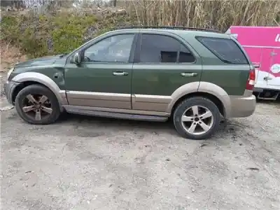 Véhicule à la ferraille kia sorento (bl) 2.5 crdi de l'année 2006 alimenté d4cb