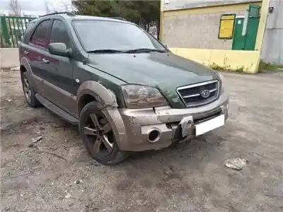 Véhicule à la ferraille kia sorento (bl) 2.5 crdi de l'année 2006 alimenté d4cb