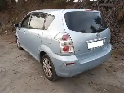 Sloopvoertuig toyota corolla verso (r1) 2.2 d-4d sol van het jaar 2008 aangedreven 2ad-ftv