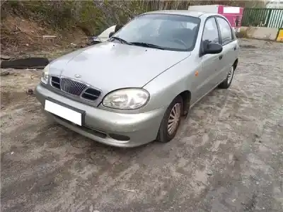 Veículo de Sucata daewoo lanos 1.4 do ano 2002 alimentado a13sms