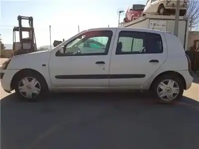 Здавання транспортного засобу renault clio ii fase ii (b/cb0) 1.5 dci diesel 101 cv / 74 kw року 2002 потужний k9k 712