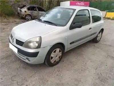 Здавання транспортного засобу renault clio ii fase ii (b/cb0) 1.2 authentique року 2003 потужний d4f712
