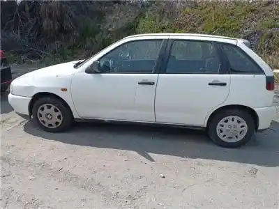 Veicolo di demolizione seat ibiza ii (6k1) 1.4 i dell'anno 1997 alimentato aex