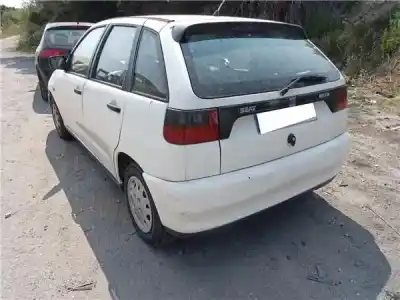 Veicolo di demolizione seat ibiza ii (6k1) 1.4 i dell'anno 1997 alimentato aex