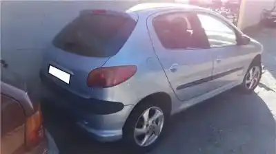 Veículo de Sucata peugeot 206+ (2l_, 2m_) 1.4 hdi eco 70 do ano 2005 alimentado 8hz (dv4td)