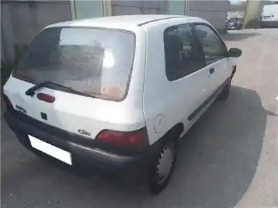 Vehicul casat renault clio i fase i+ii (b/c57) 1.2 (5/357y. 5/357k) al anului 1996 alimentat d7f 730