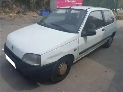 Vehicul casat renault clio i fase i+ii (b/c57) 1.2 (5/357y. 5/357k) al anului 1996 alimentat d7f 730