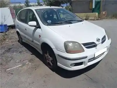 Verschrottungsfahrzeug NISSAN ALMERA TINO (V10M)  des Jahres 2002 angetrieben QG18DE