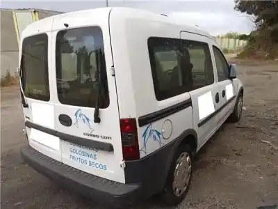 Veicolo di demolizione opel combo 1.3 cdti 16v dell'anno 2009 alimentato z 13 dtj