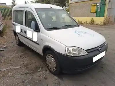 Veicolo di demolizione opel combo 1.3 cdti 16v dell'anno 2009 alimentato z 13 dtj