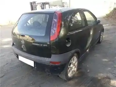 Verschrottungsfahrzeug opel corsa c (x01) 1.7 dti (f08 f68) des jahres 2001 angetrieben y 17 dt