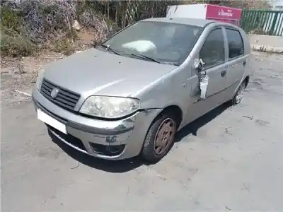 Здавання транспортного засобу FIAT PUNTO II BERLINA (188)  року 2005 потужний 188 A9.000