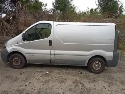Sloopvoertuig nissan primastar furgón (x83) 1.9 dci 100 van het jaar 2004 aangedreven f9q 760