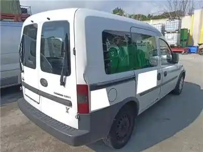 Veículo de Sucata opel combo 1.3 cdti 16v do ano 2006 alimentado z 13 dt