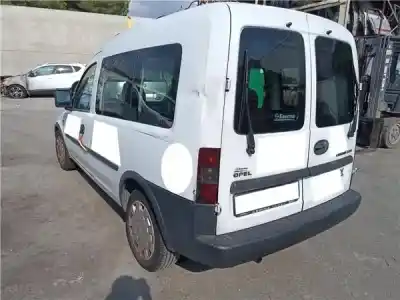 Veículo de Sucata opel combo 1.3 cdti 16v do ano 2006 alimentado z 13 dt