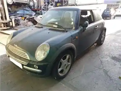 Scrapping Vehicle mini mini (r50,r53) 1.6 16v cat of the year 2002 powered w10b16a