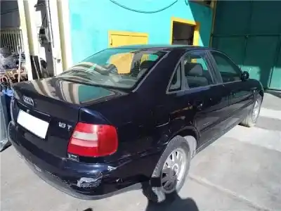 Veículo de Sucata audi a4 berlina (b5) 1.8 do ano 1998 alimentado adr