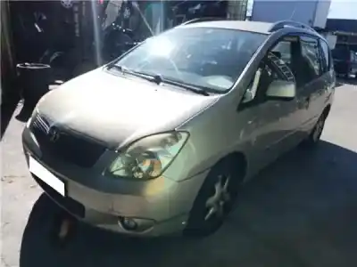 Sloopvoertuig toyota corolla verso (e12) 1.8 linea sol van het jaar 2003 aangedreven 1zz-fe