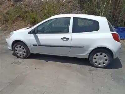 Veículo de Sucata renault clio iii 1.5 dci diesel cat do ano 2007 alimentado k9k 766