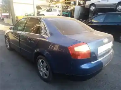 Veículo de Sucata audi a4 berlina (8e) 2.5 tdi (120kw) do ano 2003 alimentado bcz