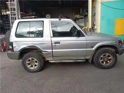 Veículo de Sucata mitsubishi galloper (hyundai) 2.5 tdi s.e. confort do ano 2000 alimentado 4d56