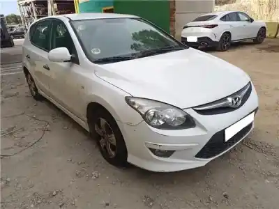 Veículo de Sucata hyundai i30 (fd) 1.6 crdi do ano 2011 alimentado d4fb