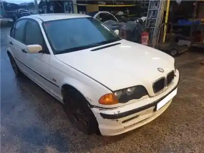 Veicolo di demolizione BMW SERIE 3 BERLINA (E46)  dell'anno 1999 alimentato M43 B19 (194E1)