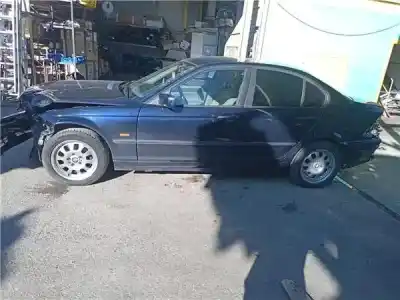 Veicolo di demolizione bmw serie 3 berlina (e46) 2.0 320d dell'anno 2001 alimentato m47 d20 (20 4 d1)