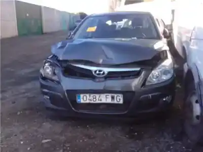 Veicolo di demolizione HYUNDAI I30 (FD) 1.6 CRDi dell'anno 2007 alimentato D4FB