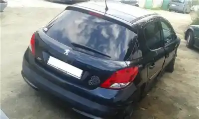 Veicolo di demolizione PEUGEOT 207 1.4 HDi dell'anno 2011 alimentato 8HR (DV4TD)