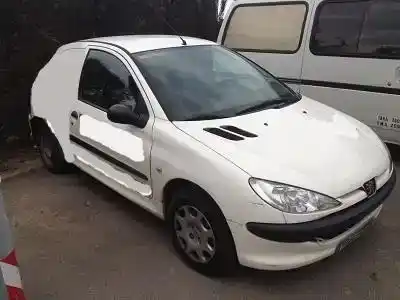 Veículo de Sucata peugeot 206 sw (2e/k) 1.4 hdi do ano 2006 alimentado 8hz (dv4td)