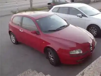 Veicolo di demolizione ALFA ROMEO ALFA 147 (190) 1.6 T.Spark ECO Progression dell'anno 2001 alimentato AR 32104