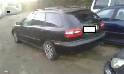 Scrapping Vehicle VOLVO V40 RANCHERA FAMILIAR (645) 1.8 of the year 2002 powered B 4184 S2
