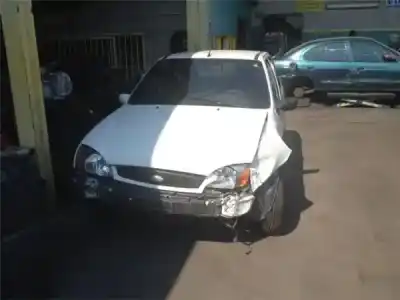 Veículo de Sucata ford fiesta iv (ja_, jb_) 1.3 i do ano 2001 alimentado j4r