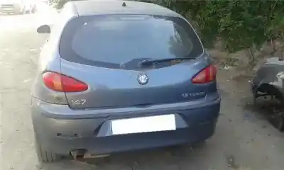 Veicolo di demolizione ALFA ROMEO ALFA 147 (190) 1.6 T.Spark ECO Distinctive dell'anno 2003 alimentato AR 37203