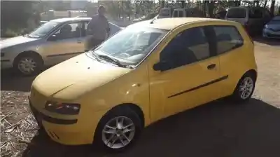 Hurda Aracı FIAT II PUNTO (188) BERLINA 1.2 16V 80 (188.233. .235. .253. .255. .333. .353. .639. .63 Yılın 2000 güçlü 188 A5.000